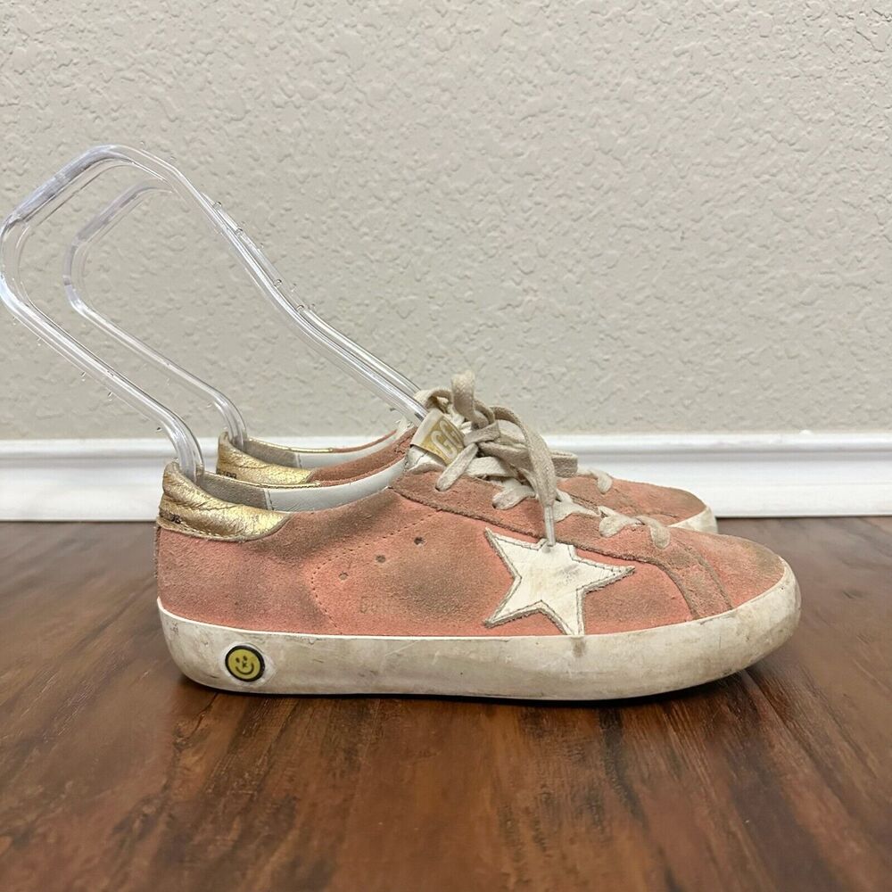 GOLDEN GOOSE Superstar Kids Low Top Sneakers in Peach / Gold Heel Tab